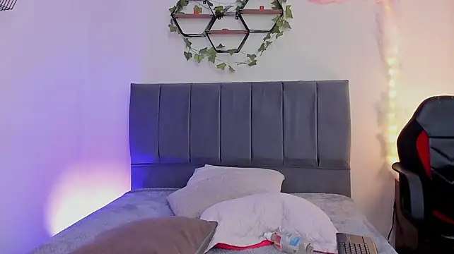 Lisagh_ webcam