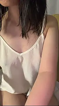 kittyvivian live cam on Stripchat