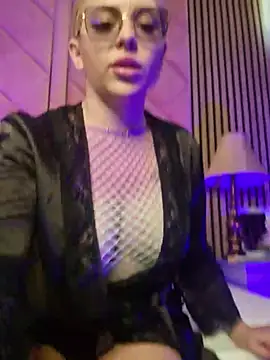 IveySin live cam on StripChat