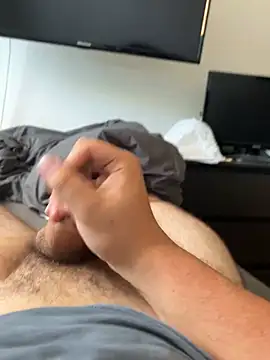 Paul_Klein20000 live cam on StripChat