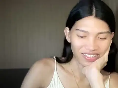 Yourgoddess_jayve live cam on StripChat