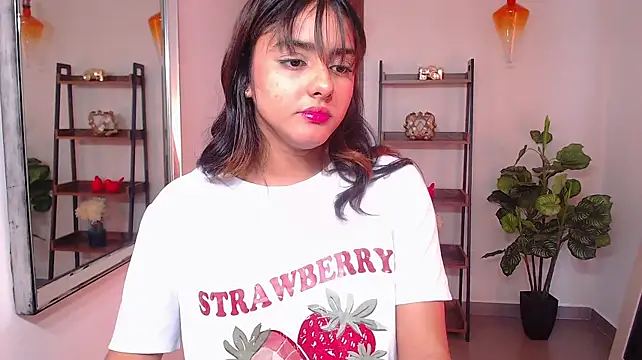 _Lucy_Grey_ live cam on StripChat
