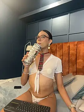 Luxa_Velvet webcam