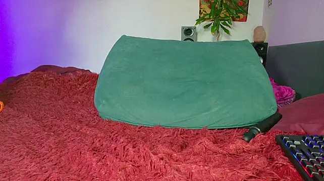 olivecum live cam on StripChat