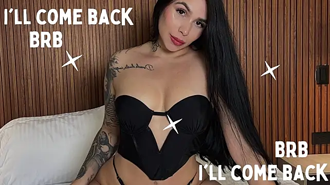 Lea_Rossi live cam on StripChat