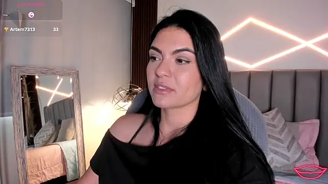 Veronicalanx1 live cam on StripChat
