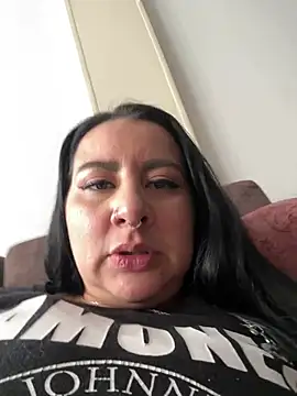 Abril_Luv webcam