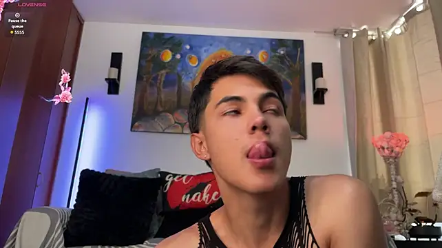 Adams_ricci webcam