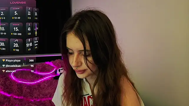 evvaavve live cam on StripChat
