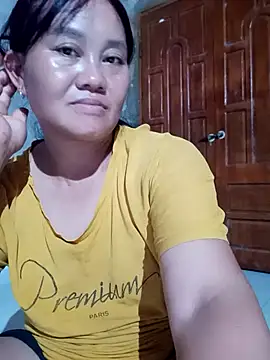 GinieBaby live cam on StripChat
