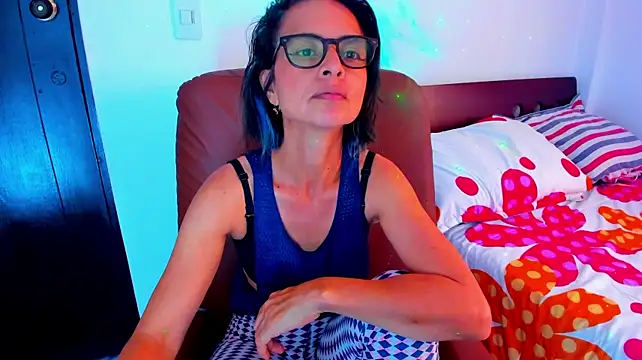 BrianaGarner webcam
