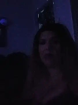 deedeedoll82222 live sex cam