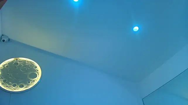 shanell-hott webcam