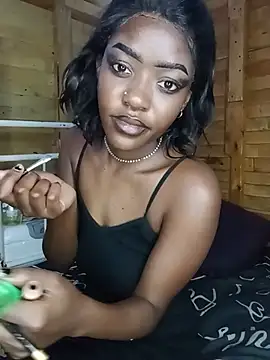 Your_Goddess_Freya live cam on StripChat
