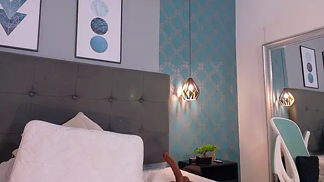 AmbarRoberts_ webcam
