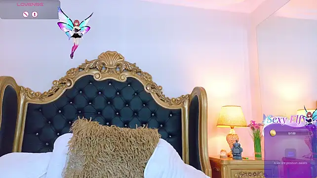 AdelinaVans webcam