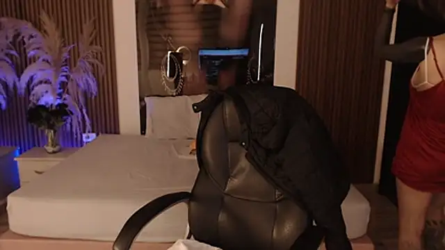 Sam_mansson66 live cam on StripChat