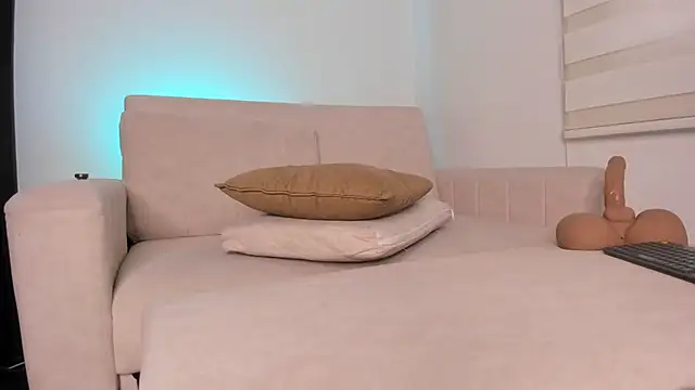 arianna_000 webcam