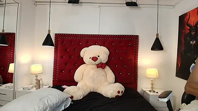 Damian_and_roxanne webcam