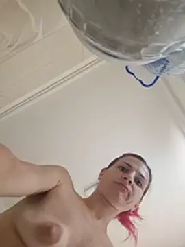 Vickeysweet live cam on StripChat