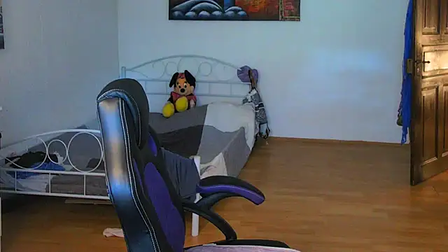 Sylly live sex cam