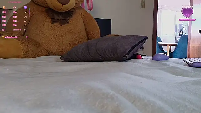 Samanntthaa__ live cam on StripChat