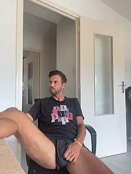 babyboy2021xxx webcam