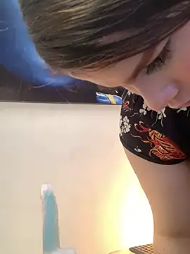 violettabond webcam