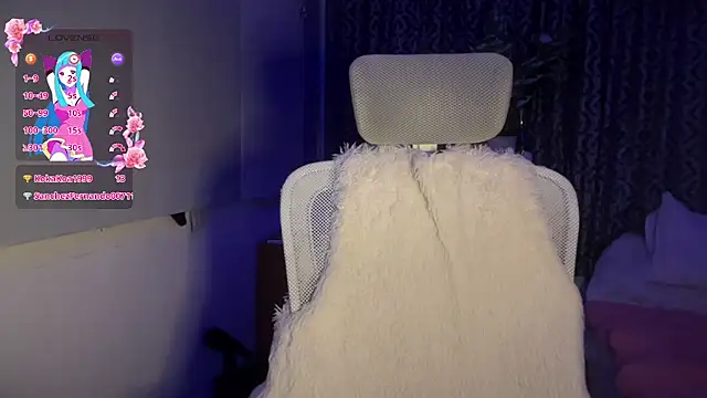 mariellaberte (F young) - remove bra