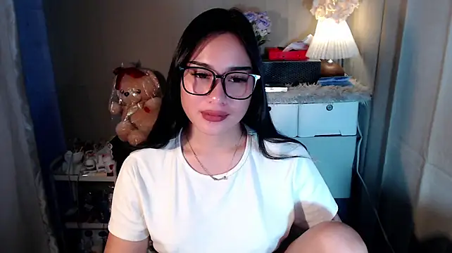 fatal_femme (T teen) - MAYBE U SEE AN ANGEL THATS WHY UR HERE!!
