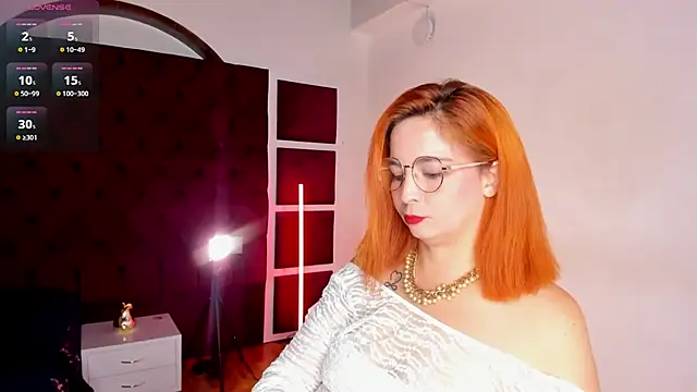 RossMildrey live cam on StripChat