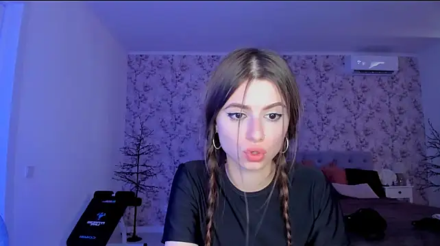 Hot_Molly5 webcam