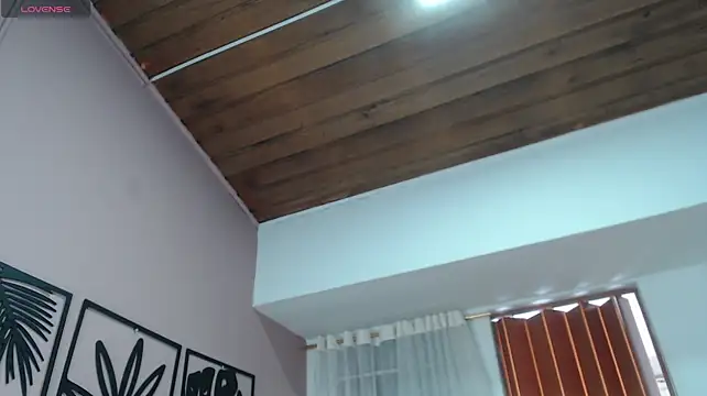 amara_rousse1 live webcam