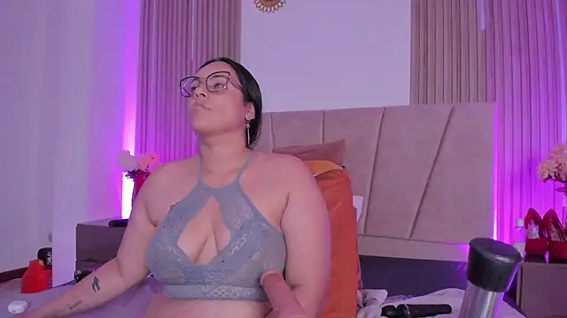 Michell_Monet webcam