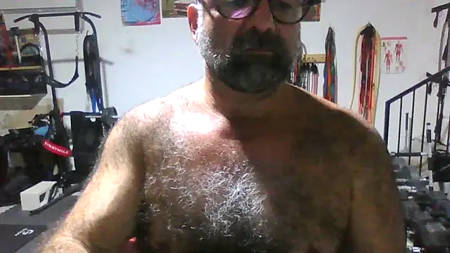 chainjulious (M mature) - Make me cum