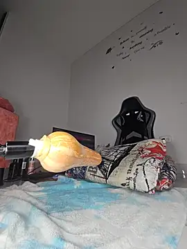 big_pusyy live cam