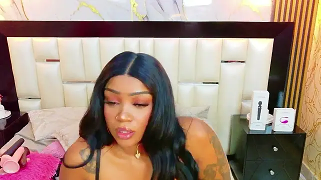 SalomeRestrepo live cam