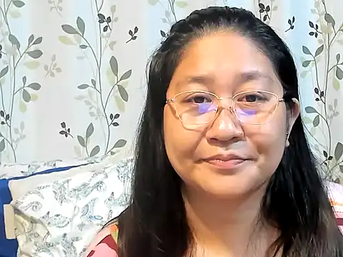 CHUBBY_ANGEL09 live cam on StripChat