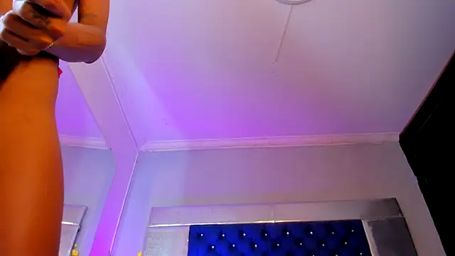 Ciara_HotTs webcam