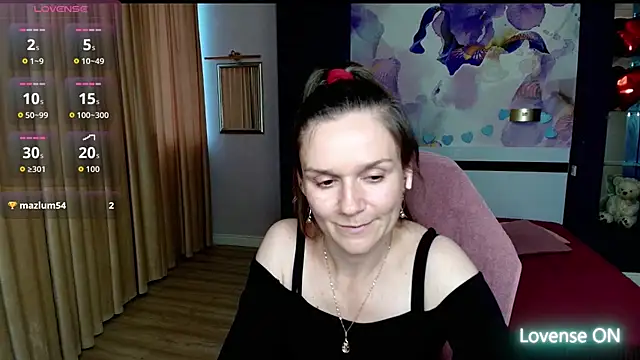 AriaGray profile