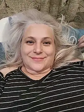NyushaLollipop profile