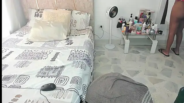 EnyelDavies webcam