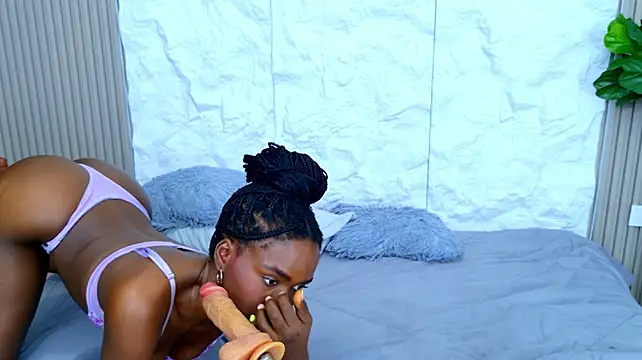 Nahomi_Williams_ webcam