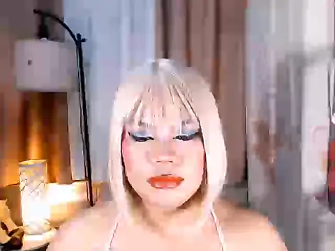 TSbrianaHugeCock webcam