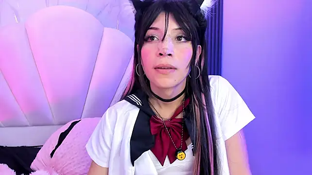 AliiceWonderland_ live cam on StripChat