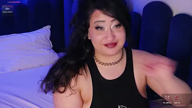 beeamayer (F young) - 🥵💥Boobs teasing topless 💥🥵