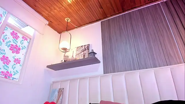 SofiCandy_ webcam