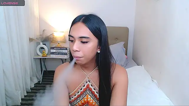 scarlet_smith7 live cam on StripChat