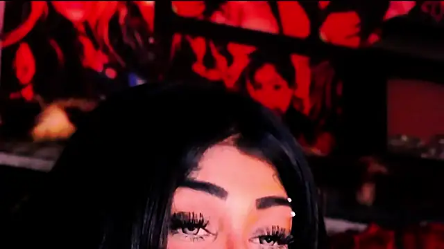 indian_dreamgirl webcam