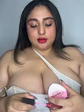 Selenee23 live cam on StripChat
